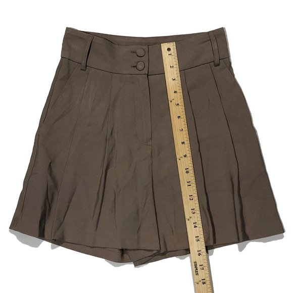 Primark Cares Womens Size 0 Olive Green Flared Pleated High Rise Short Skort - Picture 3 of 8